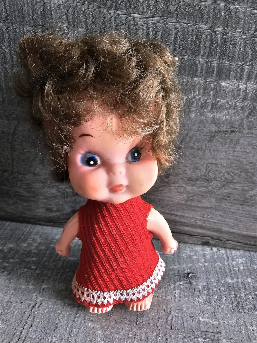 Sweet Susie "Comb My Beautiful Hair" Brown 5" Doll Red Dress Vintage #25